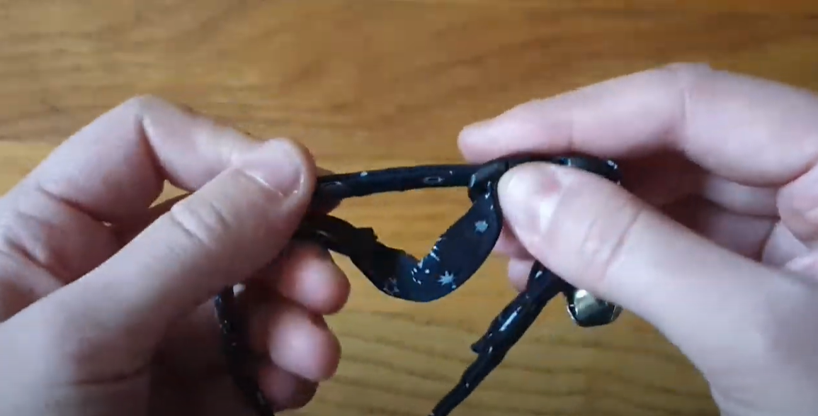 How Tight Should a Cat Collar Be? KittenWiki