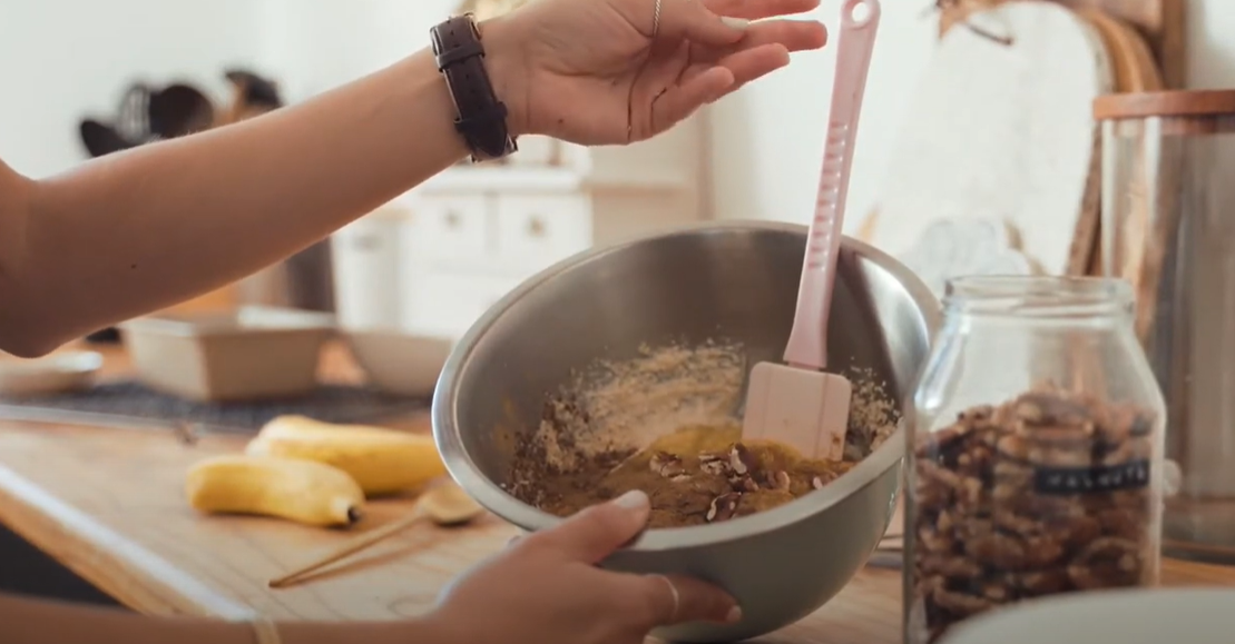 How to Warm Up Refrigerated Cat Food? KittenWiki